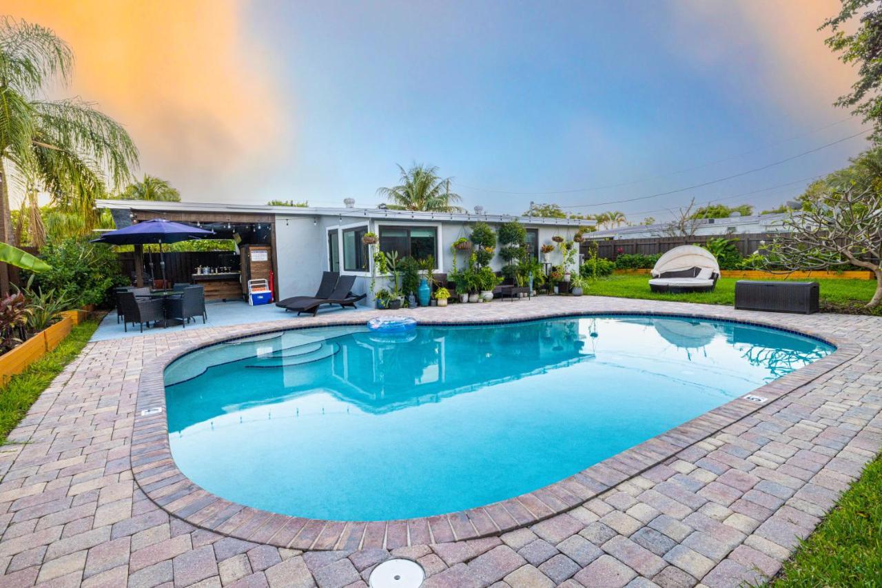 AMAZING AFFORDABLE LUXURY PARADiSE WITH HEATED POOL PERFECT FOR 2 TO 8 PEOPLE Pompano Beach Exterior foto